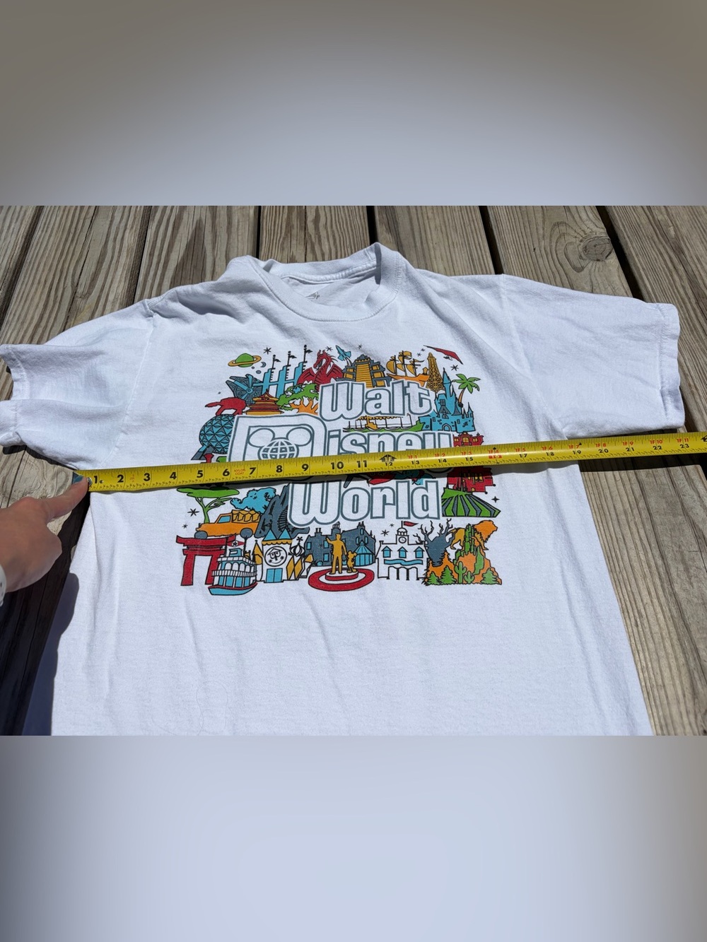 Disney Walt Disney World Shirt Mens M White Attractions Graphic Tee Theme Park - Picture 8 of 9